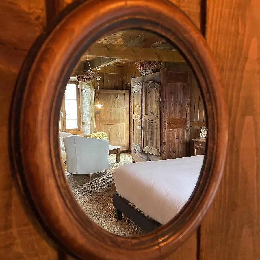 Domaine De Sault Bed & Breakfast Dore-l'Eglise France